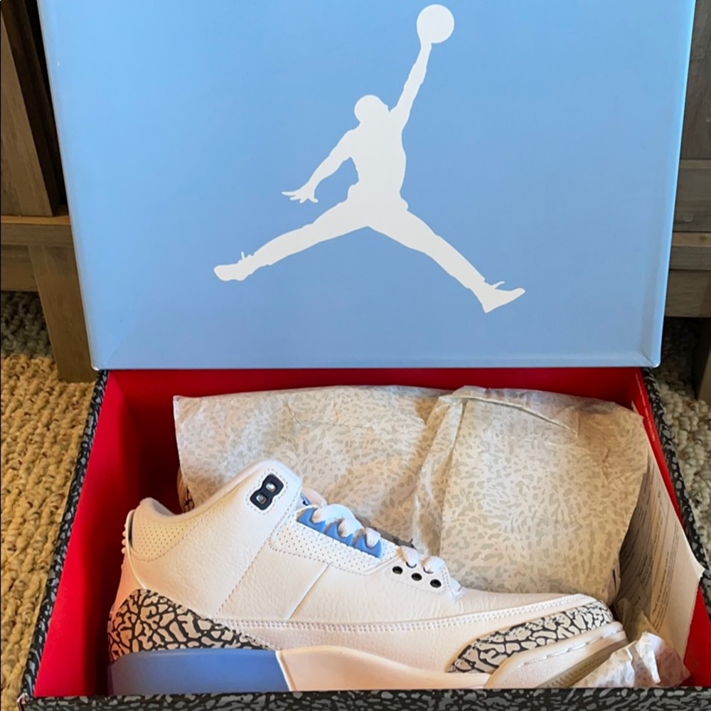 Jordan Retro 3 NC Blue